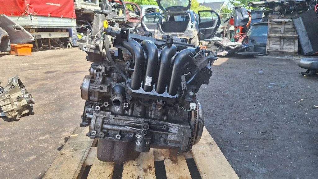 Engine B6ZE