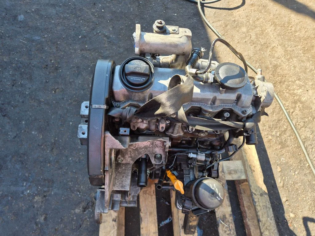 Engine – front