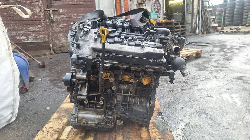Engine R32N
