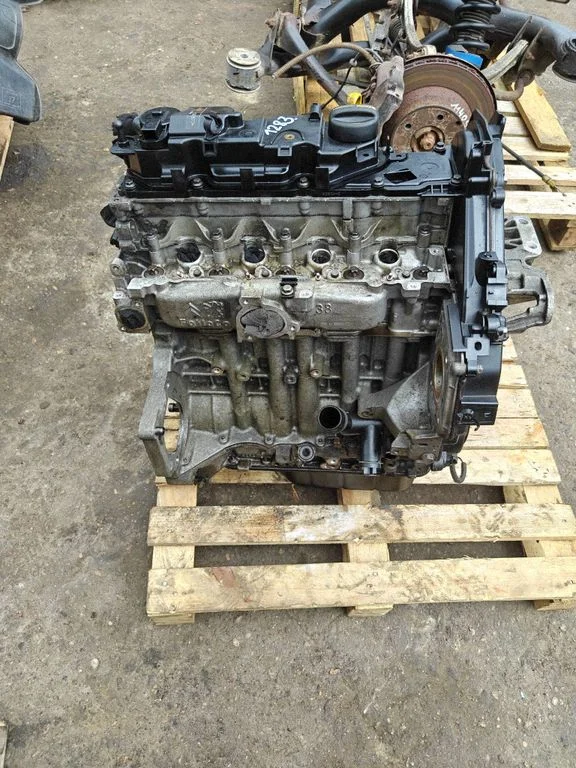 Engine D4162T