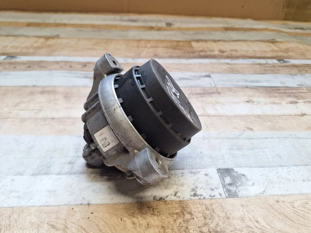 Engine mount bracket 73681310