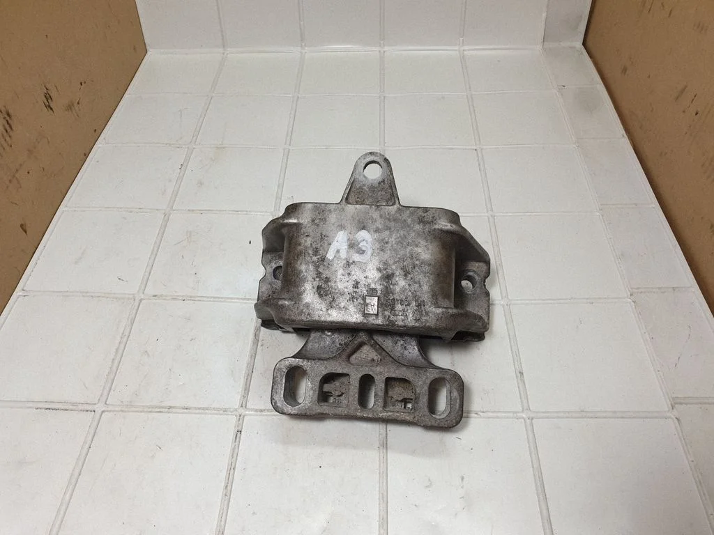 Mootoripadi 1J0199555
