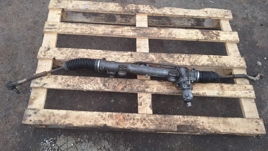 Steering rack – Mercedes-Benz C-Class W203 (2000-2007)