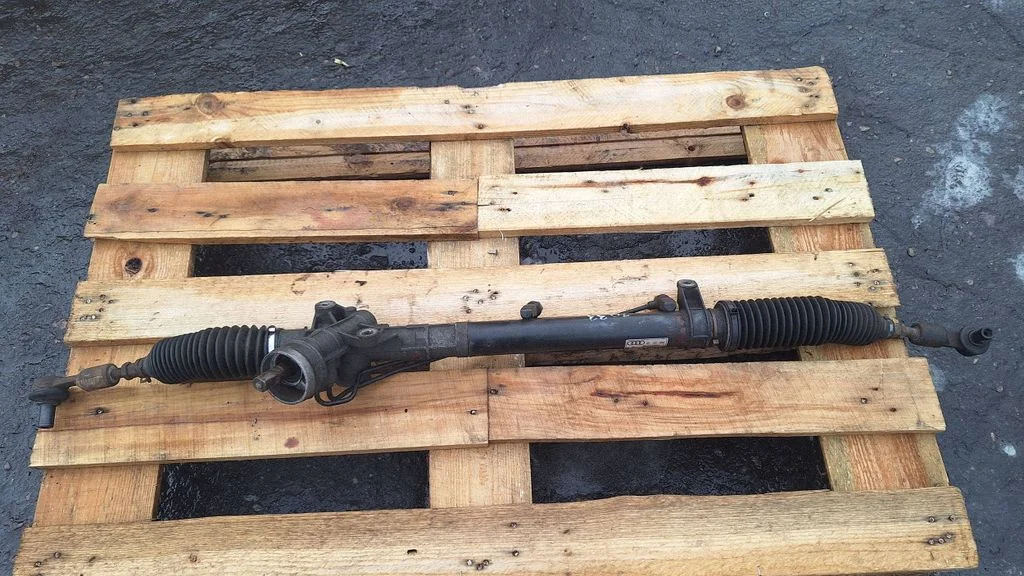 Steering rack 4B1422066E