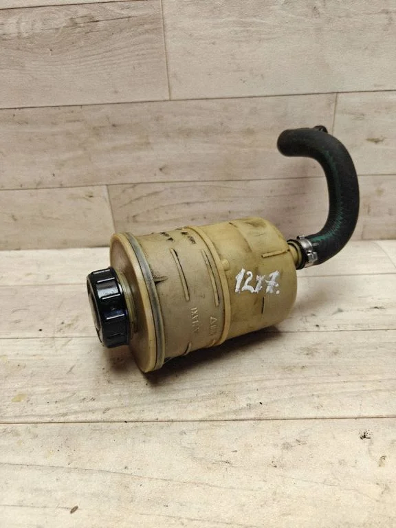 Power steering fluid tank/reservoir 7700782884
