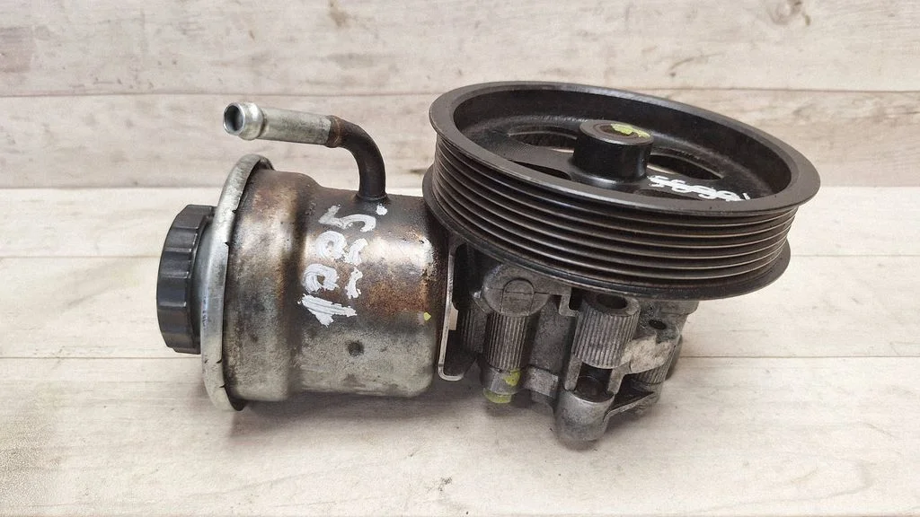 Power steering pump