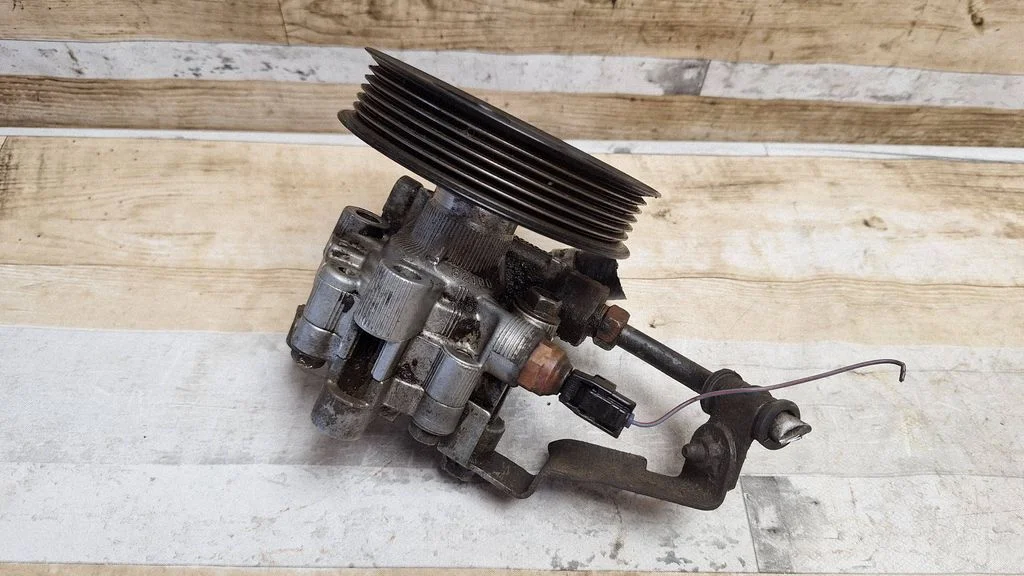 Power steering pump