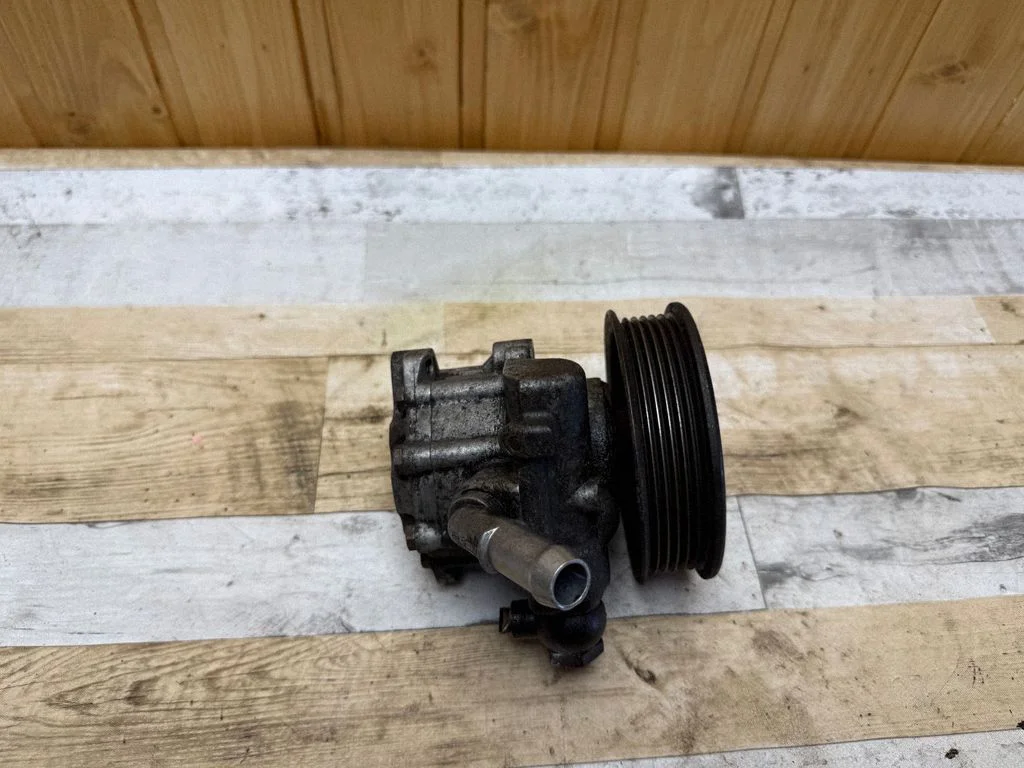 Power steering pump