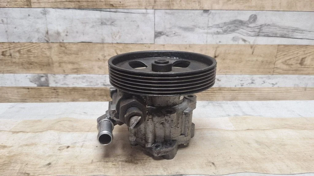 Power steering pump 9647983580