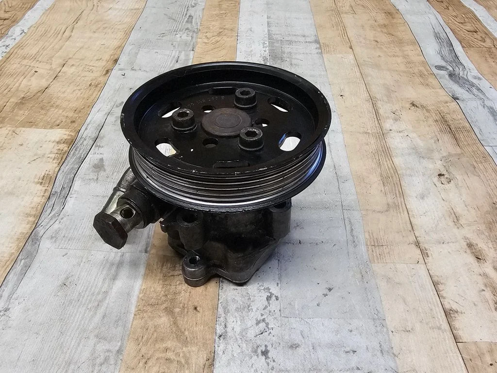 Pompa wspomagania 038145255B