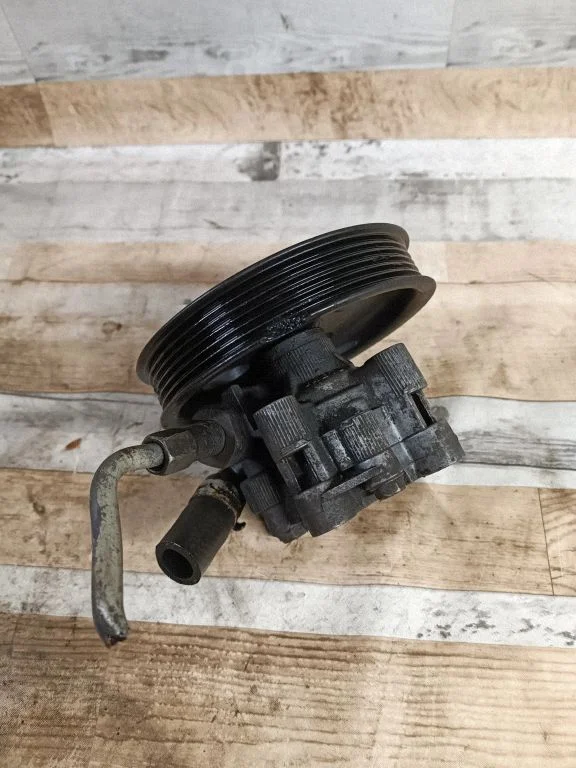 Power steering pump 04861582AA