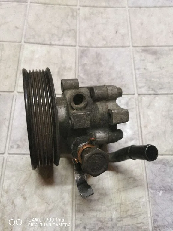 Power steering pump