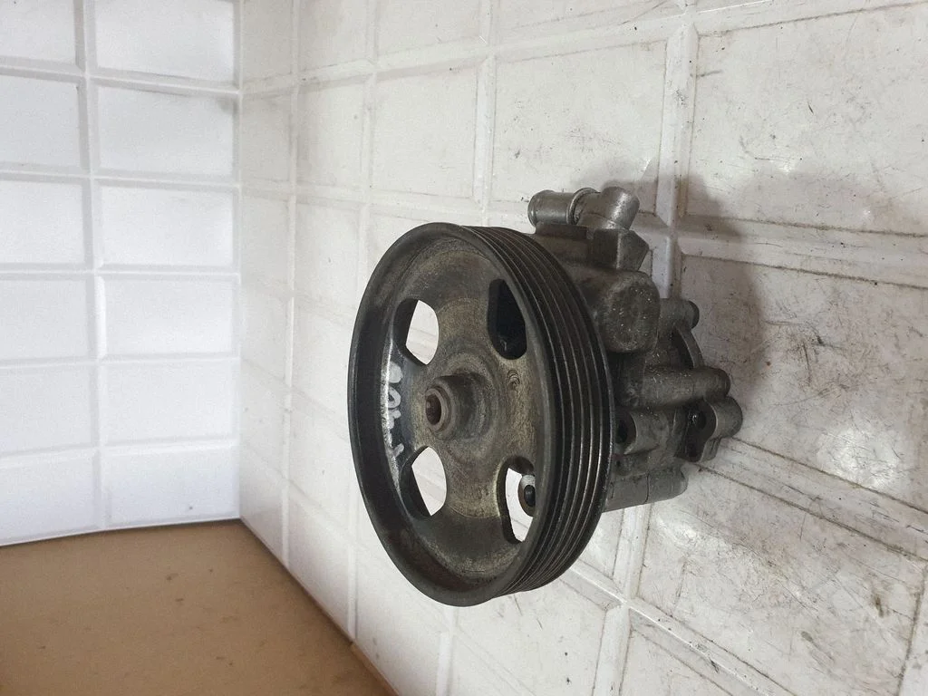 Power steering pump – Peugeot 406 (1999-2006)