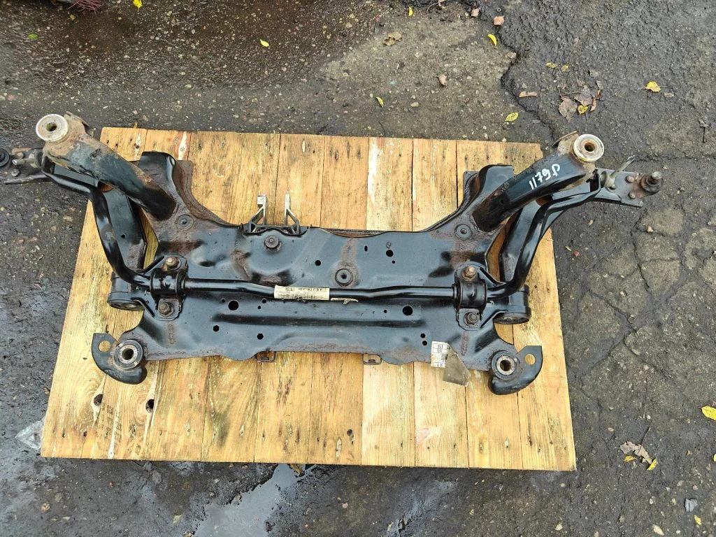 Front subframe – Ford Focus (2010-2017)