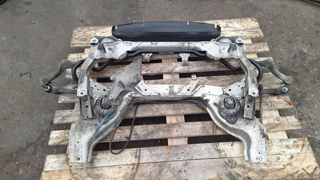Front subframe – BMW 1 Series E81 E87 (2004-2011)