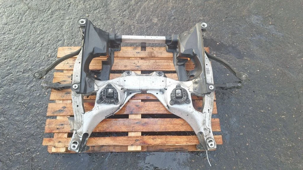 Front subframe 6778374