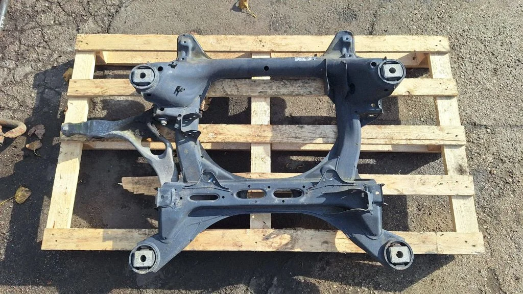 Front subframe 7L0407747A