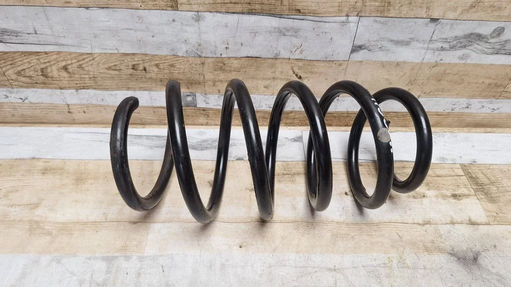 Front coil spring – Opel Zafira B (2005-2014)