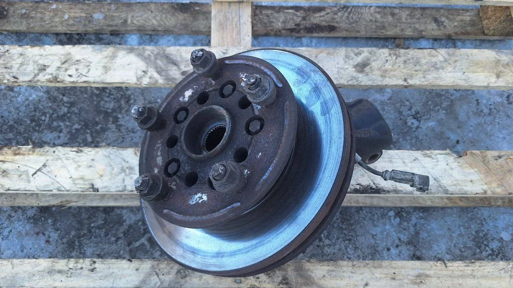 Front wheel hub – Ford Transit Custom (2013-2023)