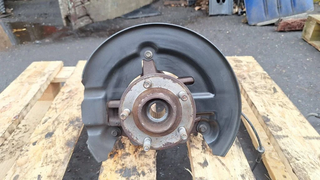 Front wheel hub – Ford Focus (2010-2017)