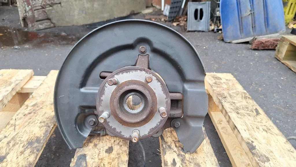 Front wheel hub – Ford Focus (2010-2017)