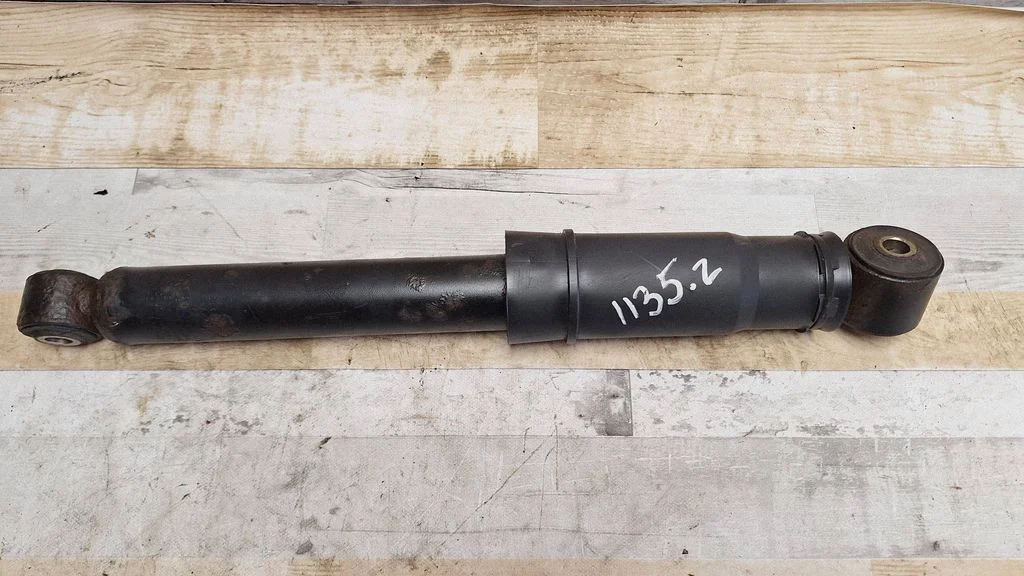 Rear shock absorber/damper