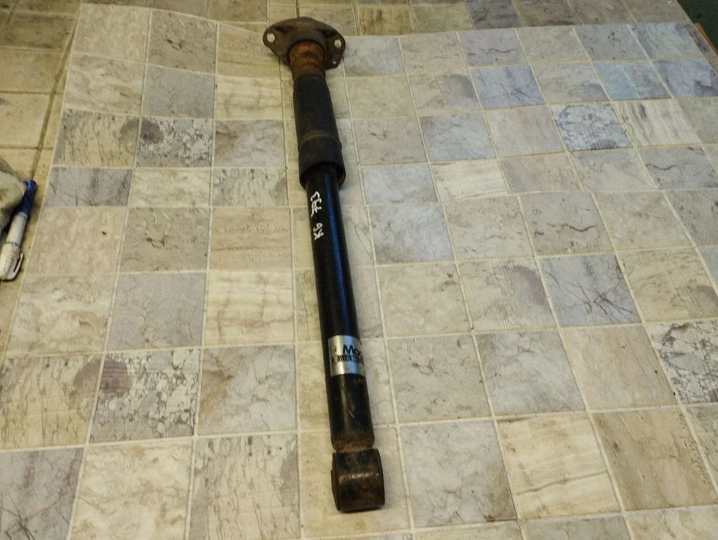 Rear shock absorber/damper T9130695