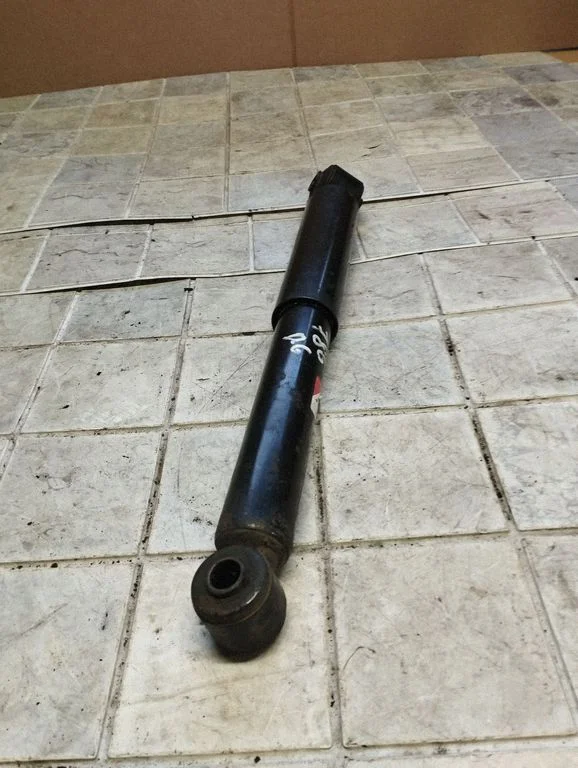 Rear shock absorber/damper – Opel Meriva A (2003-2010)