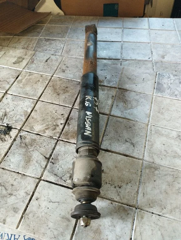 Rear shock absorber/damper – rear left