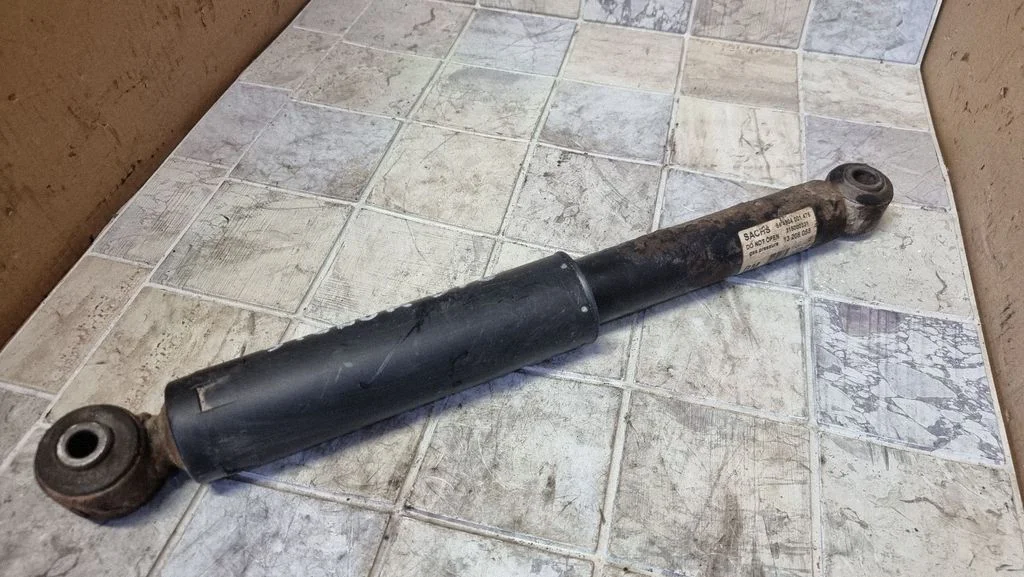 Rear shock absorber/damper – Opel Signum (2003-2008)
