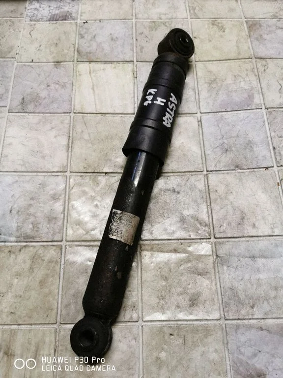 Rear shock absorber/damper 22203740