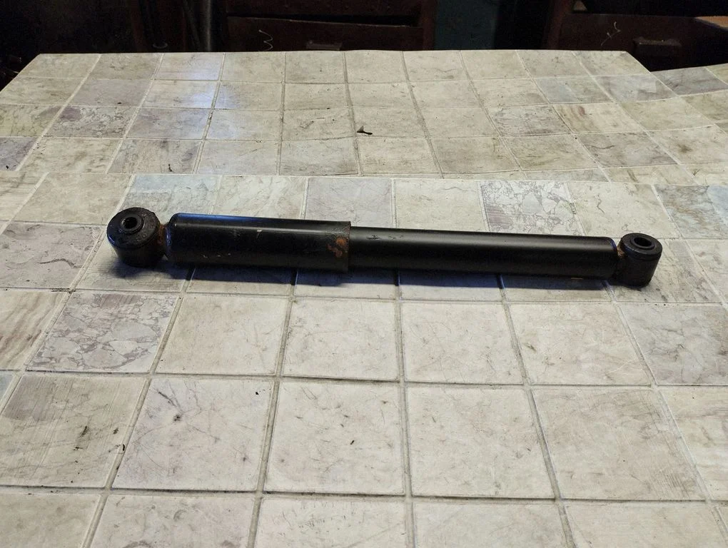 Rear shock absorber/damper – Opel Signum (2003-2008)