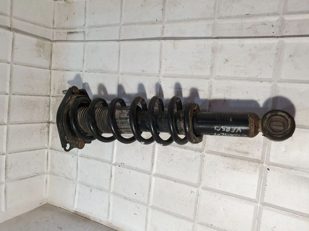 Rear shock absorber/damper – Toyota Corolla Verso AR10 (2004-2009)