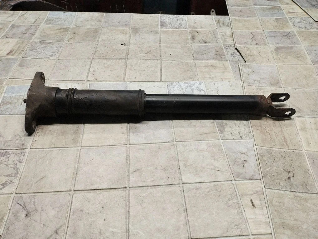 Rear shock absorber/damper – KIA Ceed (2006-2012)