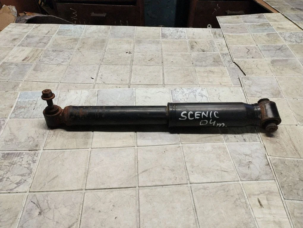Rear shock absorber/damper – Renault Scenic II - Grand scenic II (2003-2006)
