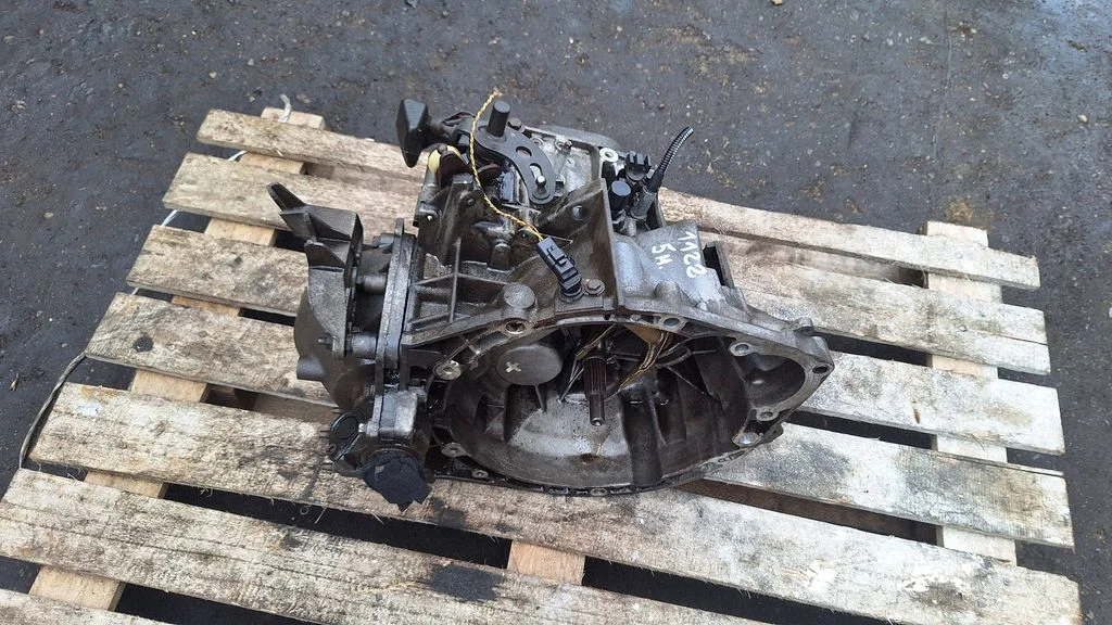 Manual 5 speed gearbox – Citroen C5 (2001-2004)