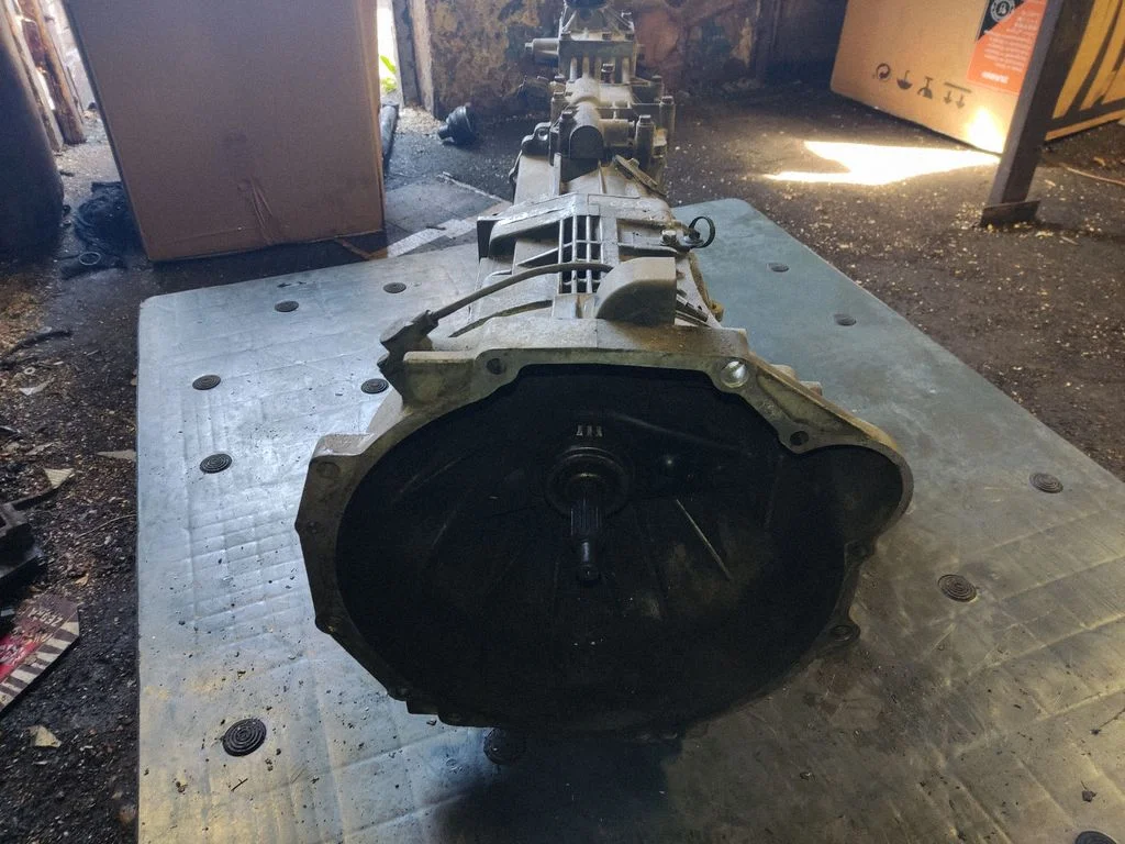 Manual 5 speed gearbox