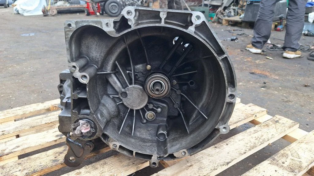Mehaaniline 5-käiguline käigukast – Volvo V70 (2000-2004)