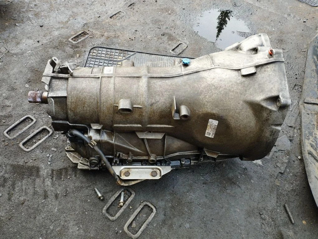 Automatic gearbox 1068050012