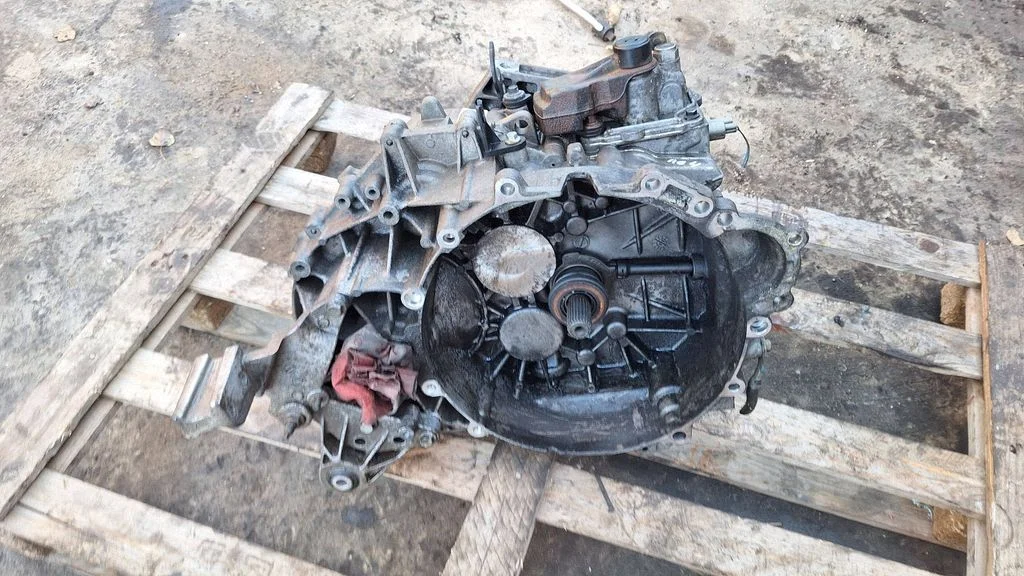 Manual 6 speed gearbox – Volvo V60 (2011-2013)