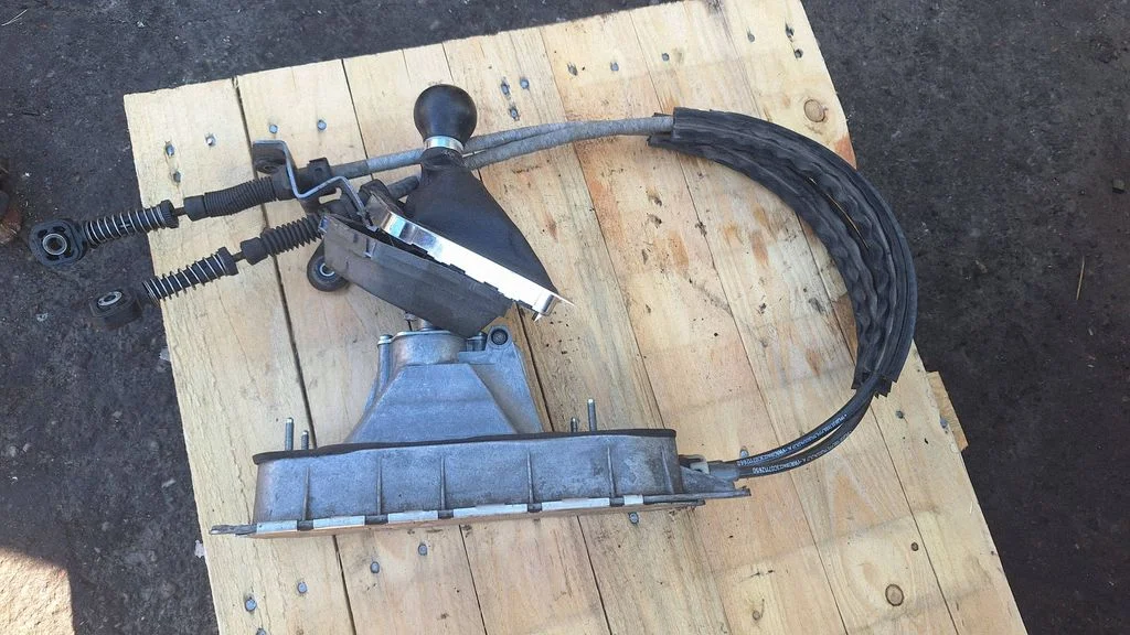 Gear selector mechanism 1K0711061A