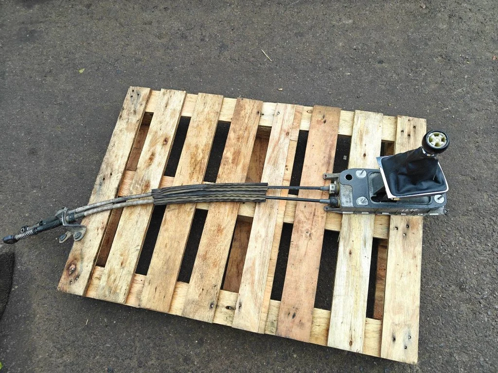 Mechanizm zmiany biegów (kulisa) 1K0711061A