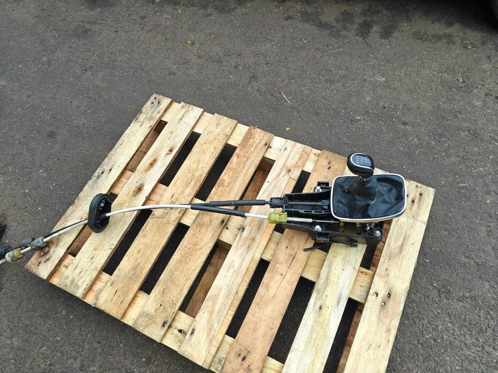 Gear selector mechanism – Opel Insignia A (2008-2017)