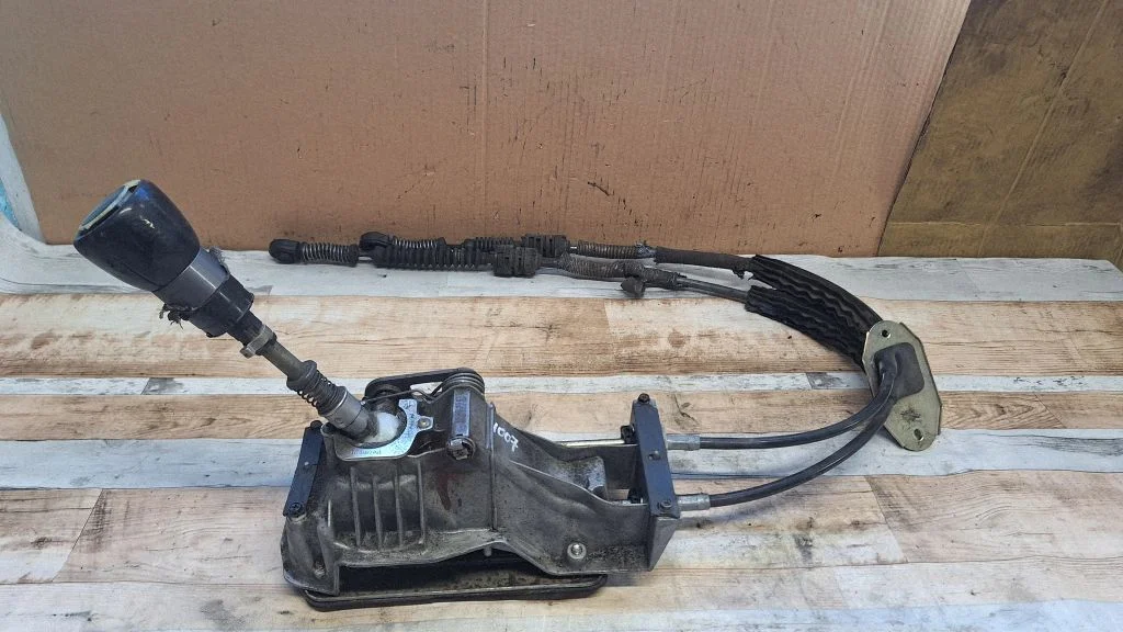 Mechanizm zmiany biegów (kulisa) 7M3711049C