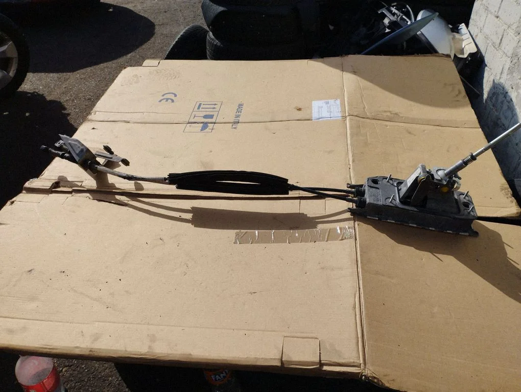 Mechanizm zmiany biegów (kulisa) 1K0711061A