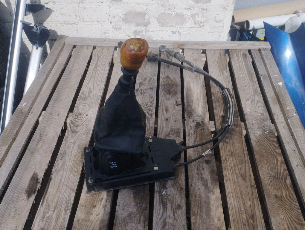 Mechanizm zmiany biegów (kulisa) 0C13817695