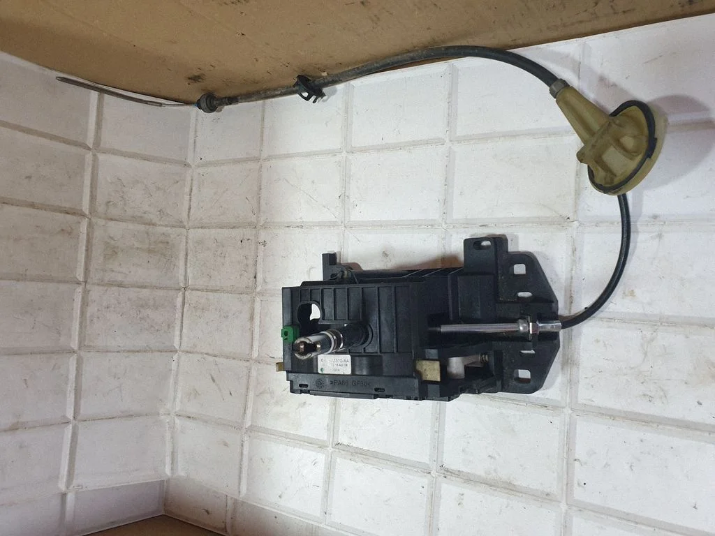 Gear selector mechanism – Land Rover Range Rover Sport L320 (2005-2013)
