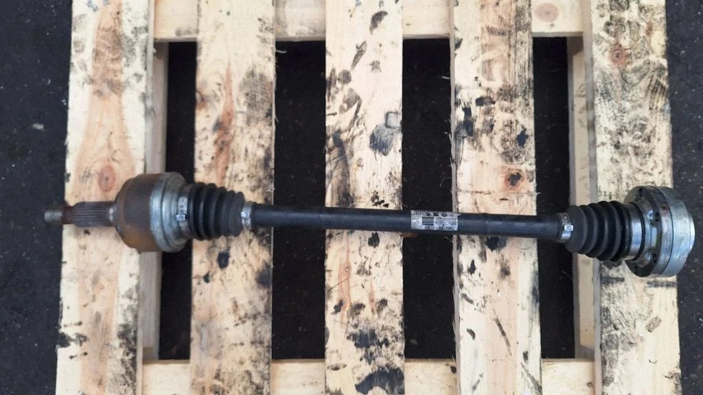 Rear driveshaft 7L8501201