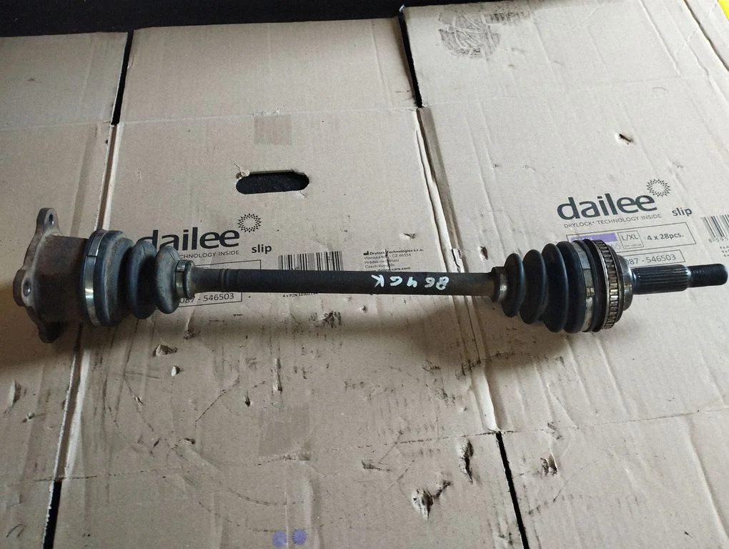 Tagumine pooltelg – Volkswagen Passat CC (2008-2016)