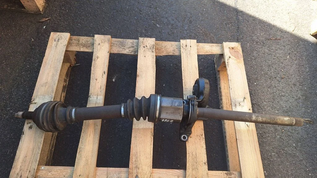 Front driveshaft – Citroen C5 (2005-2008)